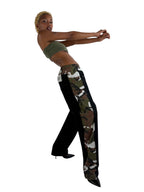 Camodenim donna nero indossato dalla modella con prospettiva intera 