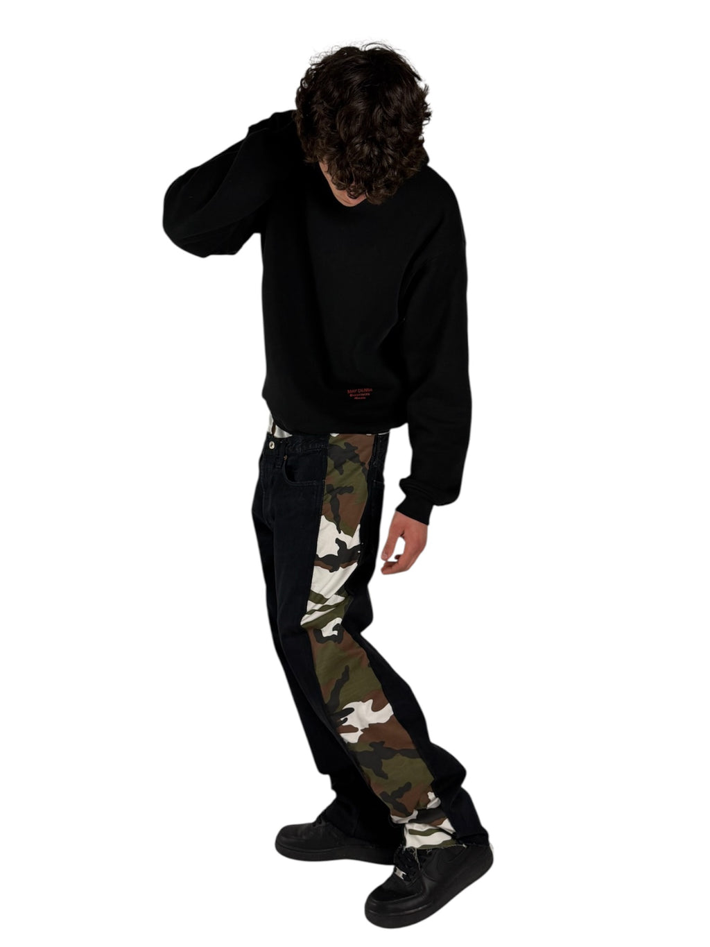 Camodenim nero uomo indossato dal modello vista laterale 
