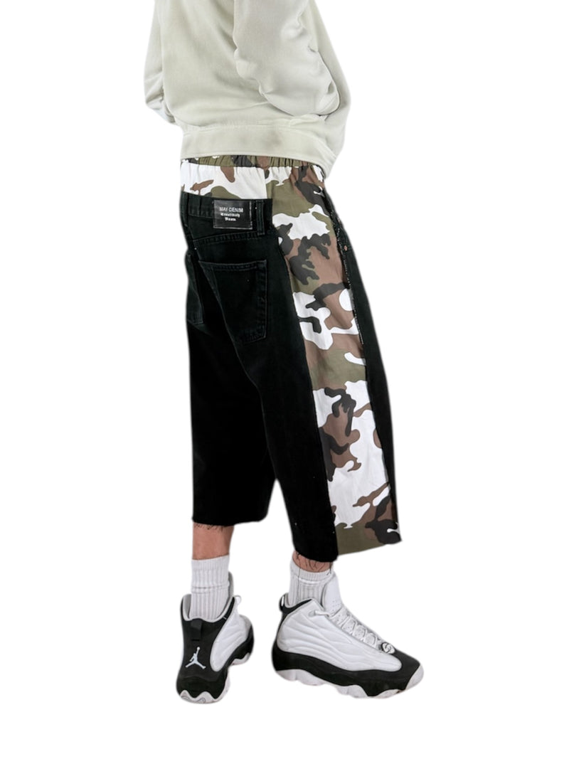 Camodenim shorts nero uomo indossato dal modello vista posteriore 