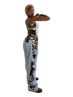 Camodenim top celeste donna indossata dalla modella vista interamente laterale e posteriore 