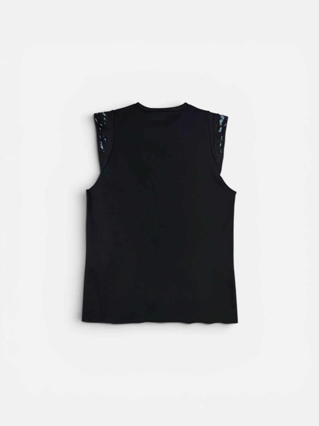 DISTRESSED TANK TOP
