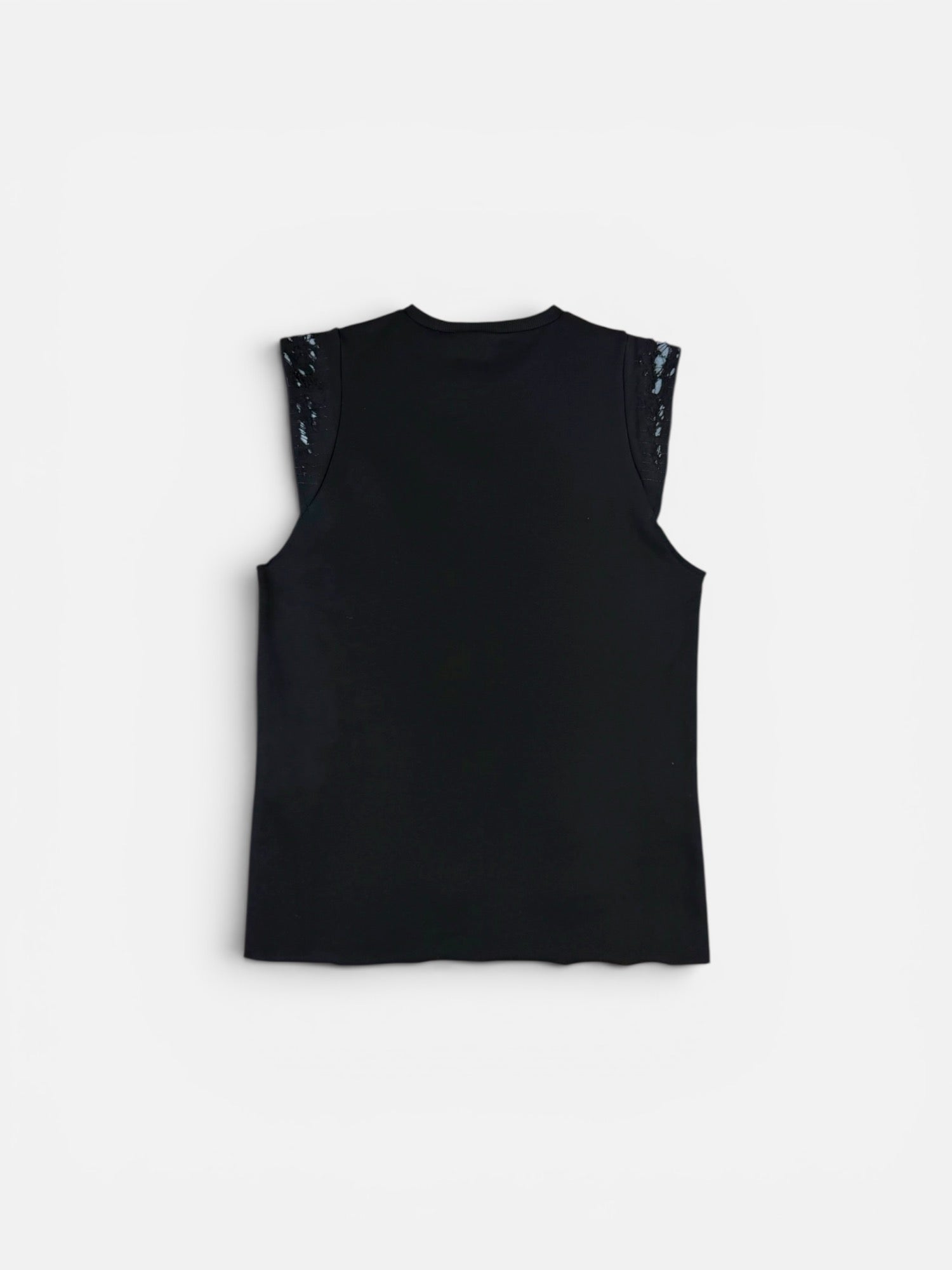 DISTRESSED TANK TOP