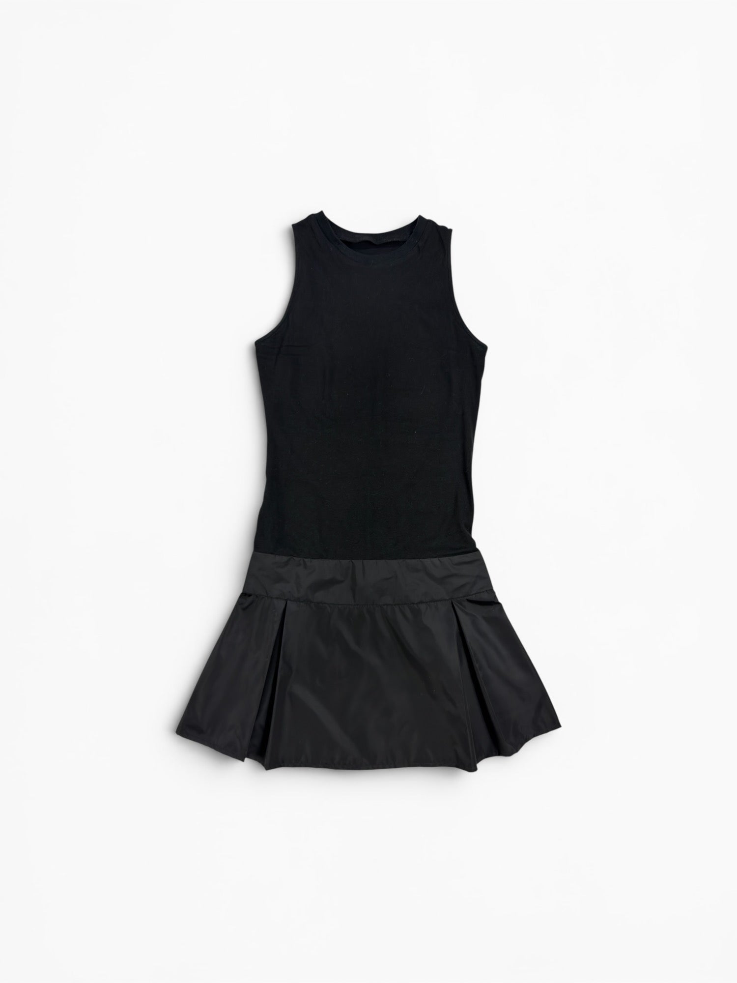 Vestito nero tech donna vista frontale 